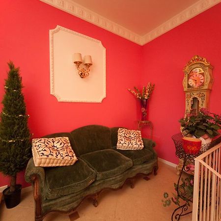 Rose E Merletti Guest House Sasso Feltrio ภายนอก รูปภาพ