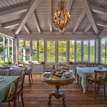 Rose E Merletti Guest House Sasso Feltrio ภายนอก รูปภาพ