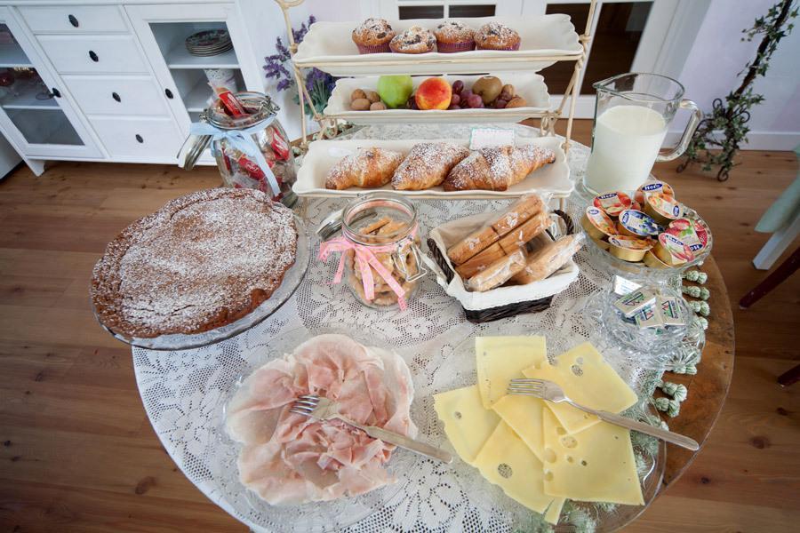 Rose E Merletti Guest House Sasso Feltrio ภายนอก รูปภาพ